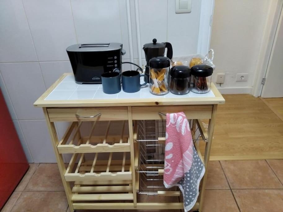 Acogedor, Con Garaje, Centrico. Apartment Vigo Ngoại thất bức ảnh