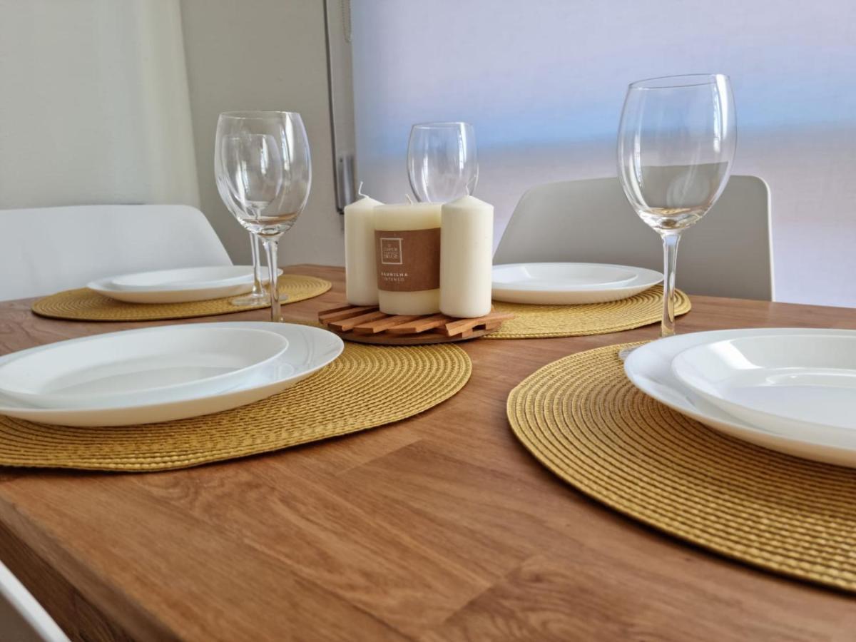 Acogedor, Con Garaje, Centrico. Apartment Vigo Ngoại thất bức ảnh