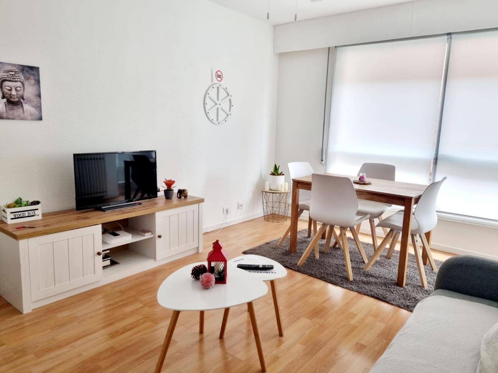 Acogedor, Con Garaje, Centrico. Apartment Vigo Ngoại thất bức ảnh