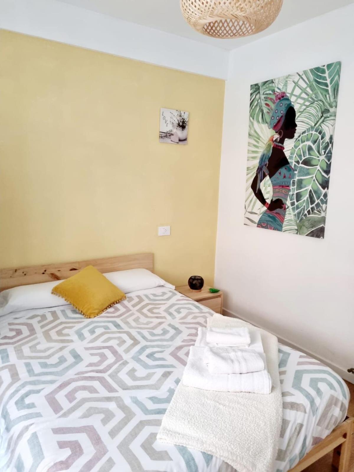Acogedor, Con Garaje, Centrico. Apartment Vigo Ngoại thất bức ảnh